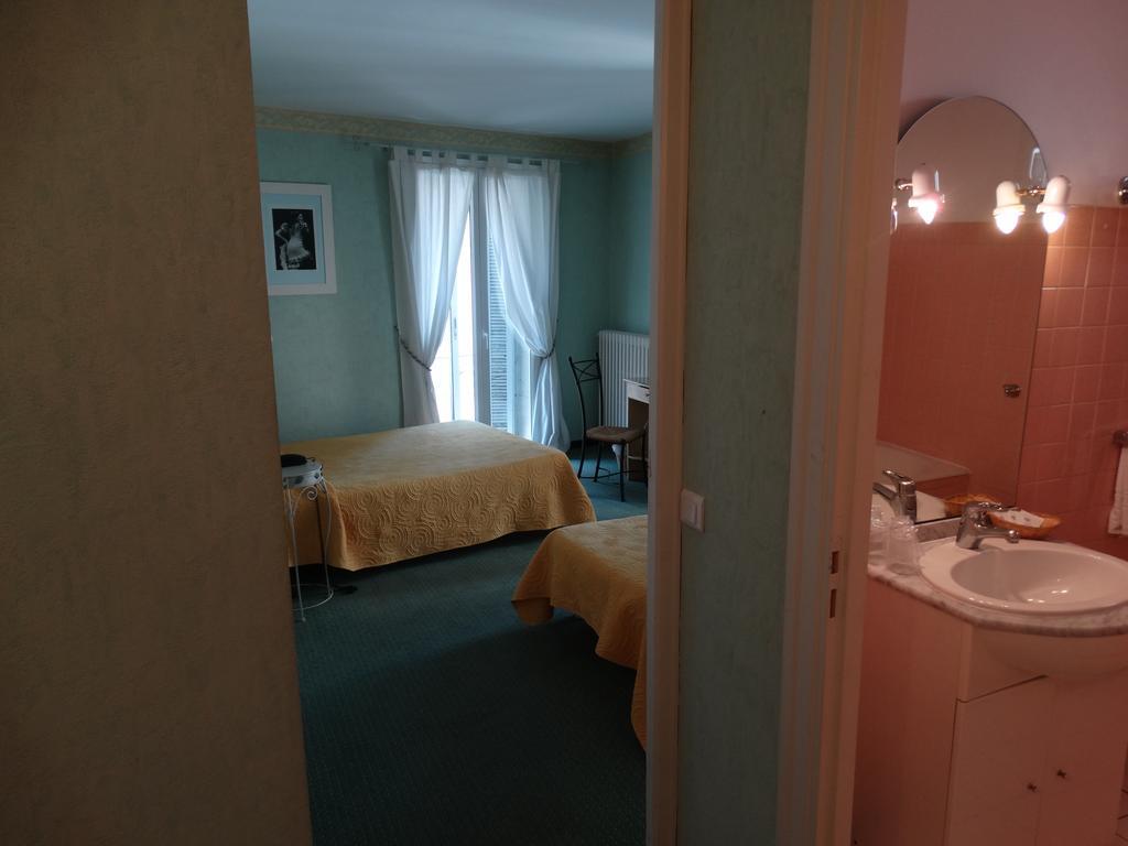 בזייה Hotel De France מראה חיצוני תמונה