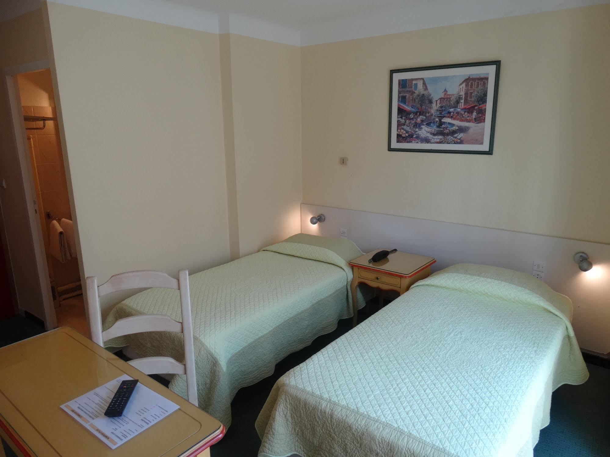 בזייה Hotel De France מראה חיצוני תמונה