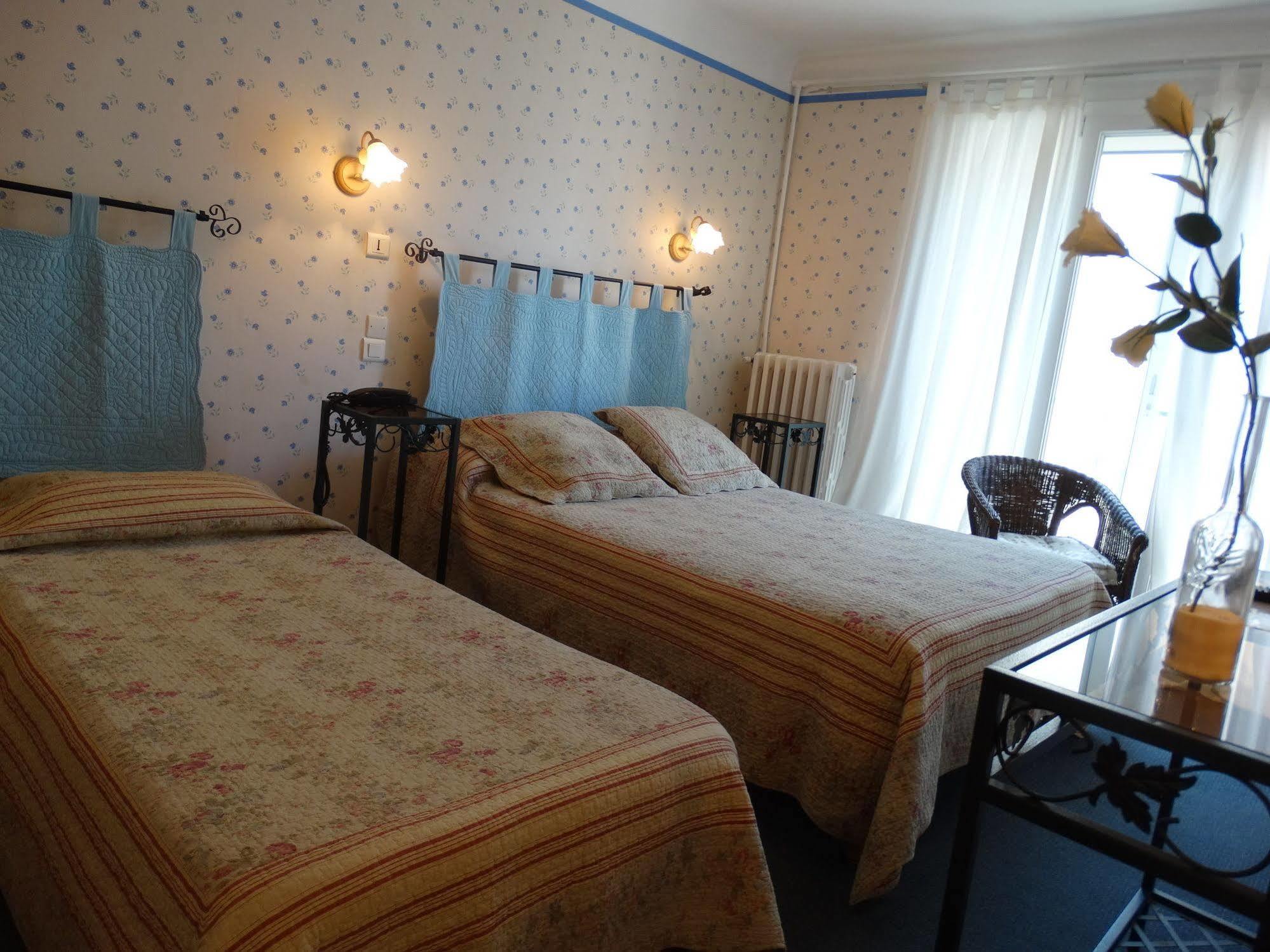 בזייה Hotel De France מראה חיצוני תמונה