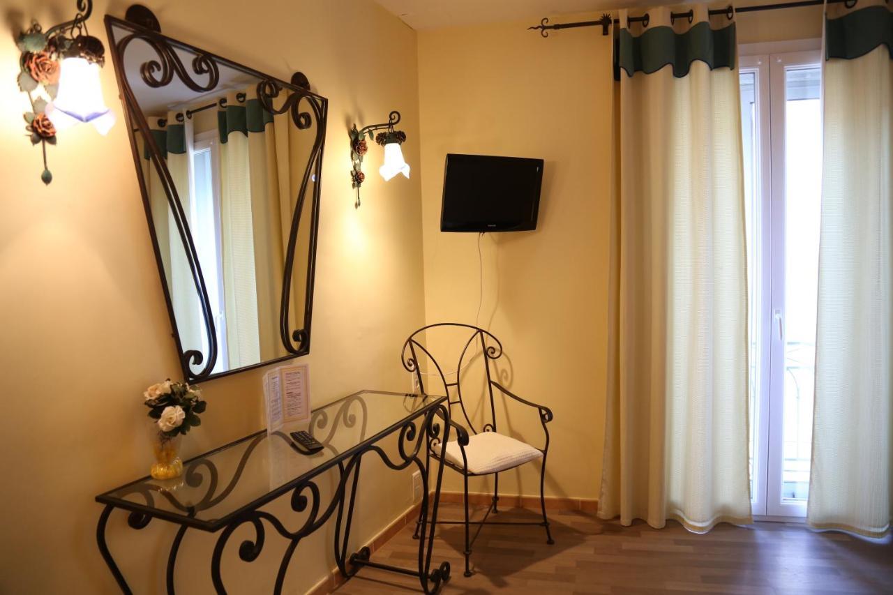 בזייה Hotel De France מראה חיצוני תמונה
