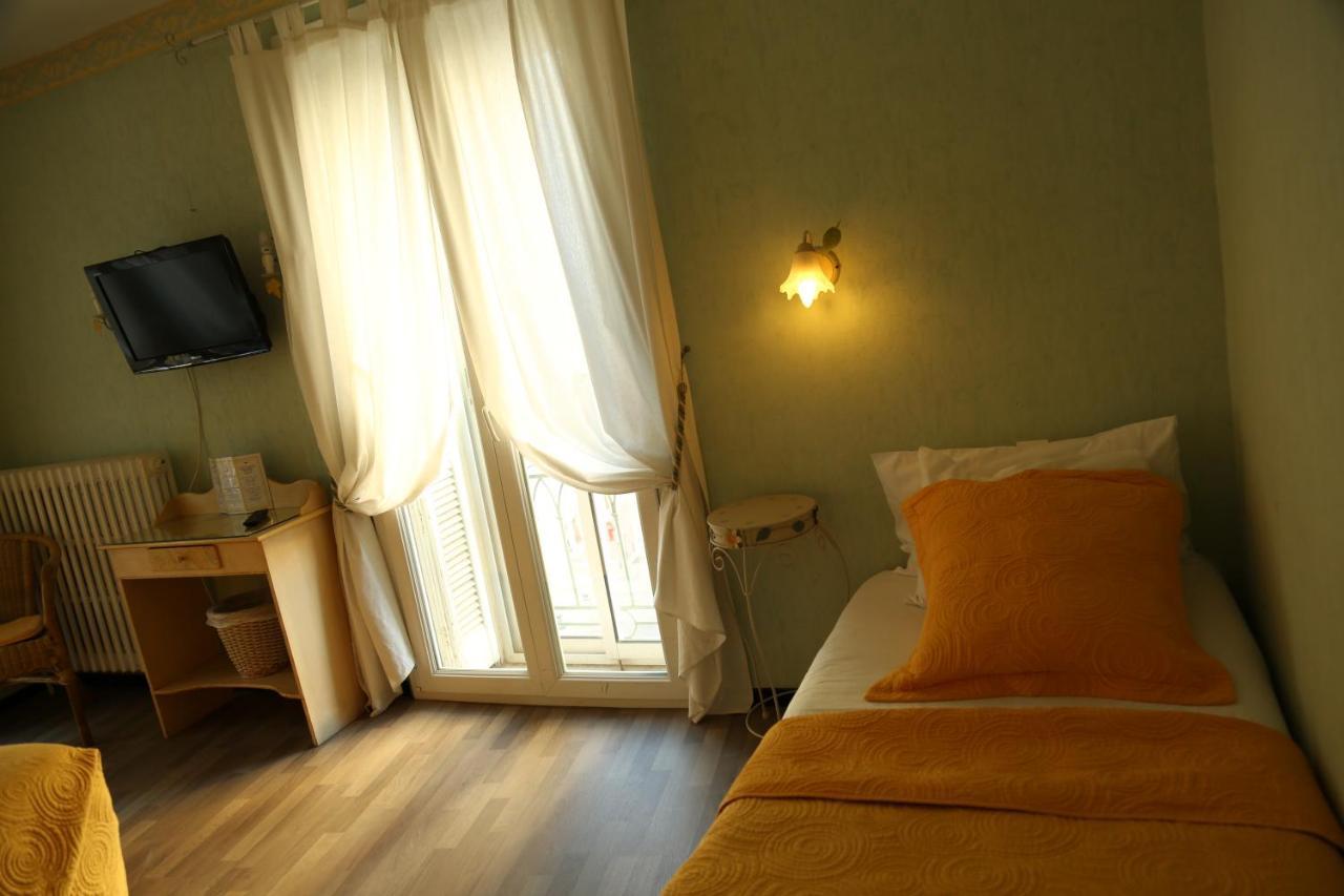 בזייה Hotel De France מראה חיצוני תמונה